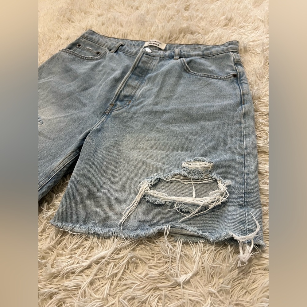 Reformation Distressed Jeans Shorts - Size 30 US 10- Tahoe destroyed wash - Picture 6 of 10